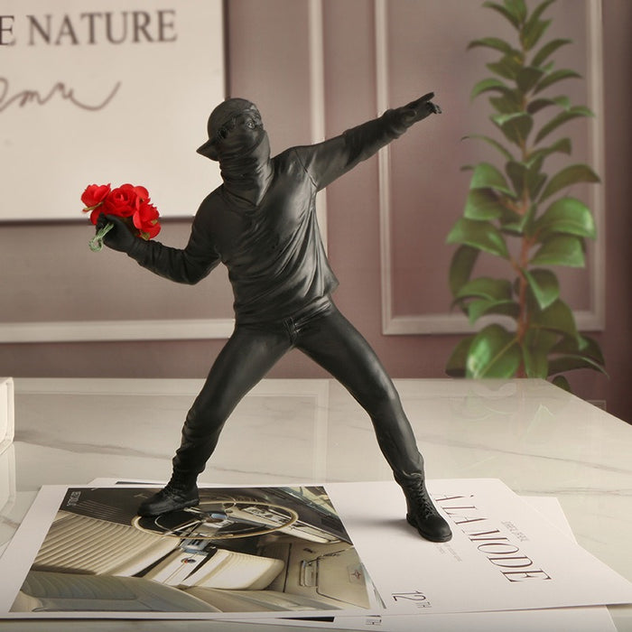 Banksy Flower Throwing Boys Art Decoration Decoration Decoration Fashion Creative Home Decoration - eZthings USA WE SORT ALL THE CRAZIEST GADGETS, GIZMOS, TOYS & TECHNOLOGY, SO YOU DON'T HAVE TO.