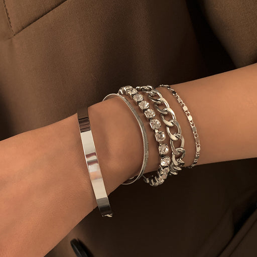 Personality Geometric Multi-Element Rhinestone Set Bracelet Retro Simple Copper Handmade Claw Chain Hand Jewelry - eZthings USA WE SORT ALL THE CRAZIEST GADGETS, GIZMOS, TOYS & TECHNOLOGY, SO YOU DON'T HAVE TO.