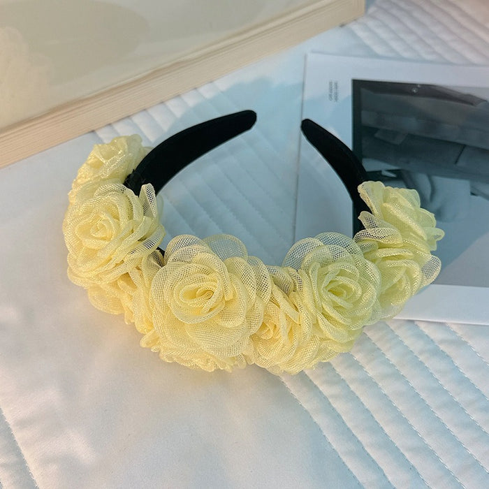 Fashionable handmade snow yarn flower headband