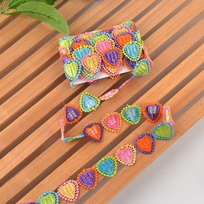 Designer Decorating Lace and Trims for Sewing and Craft Projects (3 Yard, Heart) - eZthings USA WE SORT ALL THE CRAZIEST GADGETS, GIZMOS, TOYS & TECHNOLOGY, SO YOU DON'T HAVE TO.