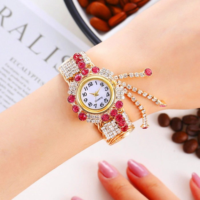 New Fashion Women's Full Diamond Alloy Fashion Watch Creative Tassel Quartz Bracelet Watch Women's Style - eZthings USA WE SORT ALL THE CRAZIEST GADGETS, GIZMOS, TOYS & TECHNOLOGY, SO YOU DON'T HAVE TO.