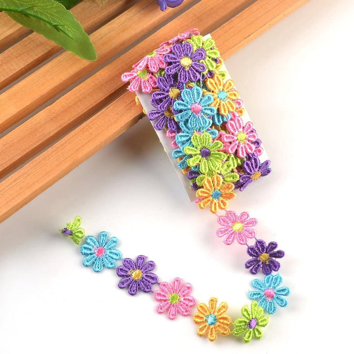eZthings® Designer Decorating Lace and Trims for Sewing and Craft Projects (3 Yard, Flower A) - eZthings USA WE SORT ALL THE CRAZIEST GADGETS, GIZMOS, TOYS & TECHNOLOGY, SO YOU DON'T HAVE TO.