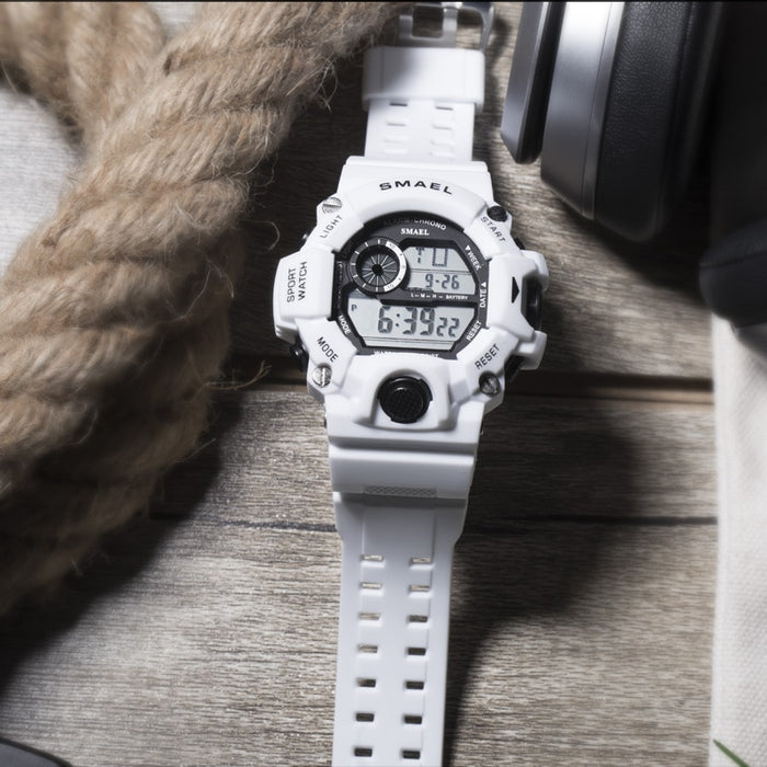 Watches Men Digital Watch White SMAEL 1385C Sport Watch 50M Waterproof Auto Date relogio masculino Digital Military Watches Mens Sport