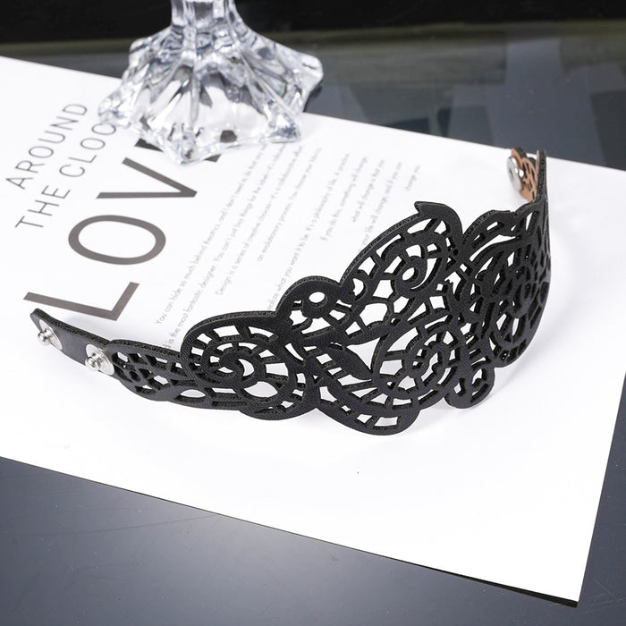 Cross border hot selling punk style hollowed out leather bracelet with male and female personality, niche design, creativity, and high-end feel bracelets - eZthings USA WE SORT ALL THE CRAZIEST GADGETS, GIZMOS, TOYS & TECHNOLOGY, SO YOU DON'T HAVE TO.
