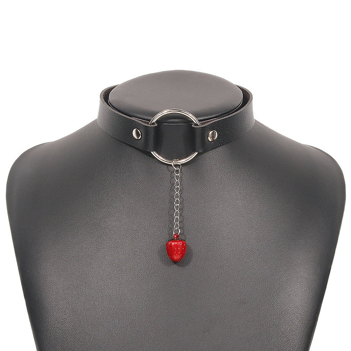 N9556 Street Photography Exaggerated New Necklace Personality Strap Neck Leather Neckchain Metal Buckle Fashion Choker - eZthings USA WE SORT ALL THE CRAZIEST GADGETS, GIZMOS, TOYS & TECHNOLOGY, SO YOU DON'T HAVE TO.