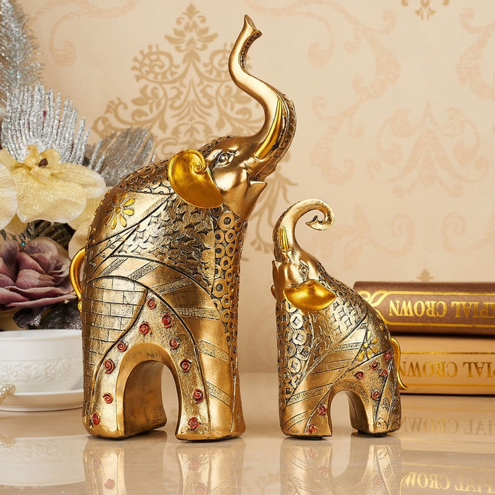 Resin Crafts European Style Couple Elephant Living Room Home Decoration Wine Cabinet Study Decoration Wedding Gift - eZthings USA WE SORT ALL THE CRAZIEST GADGETS, GIZMOS, TOYS & TECHNOLOGY, SO YOU DON'T HAVE TO.