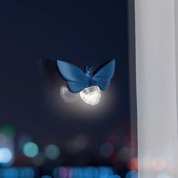 Lightbug - eZthings USA WE SORT ALL THE CRAZIEST GADGETS, GIZMOS, TOYS & TECHNOLOGY, SO YOU DON'T HAVE TO.