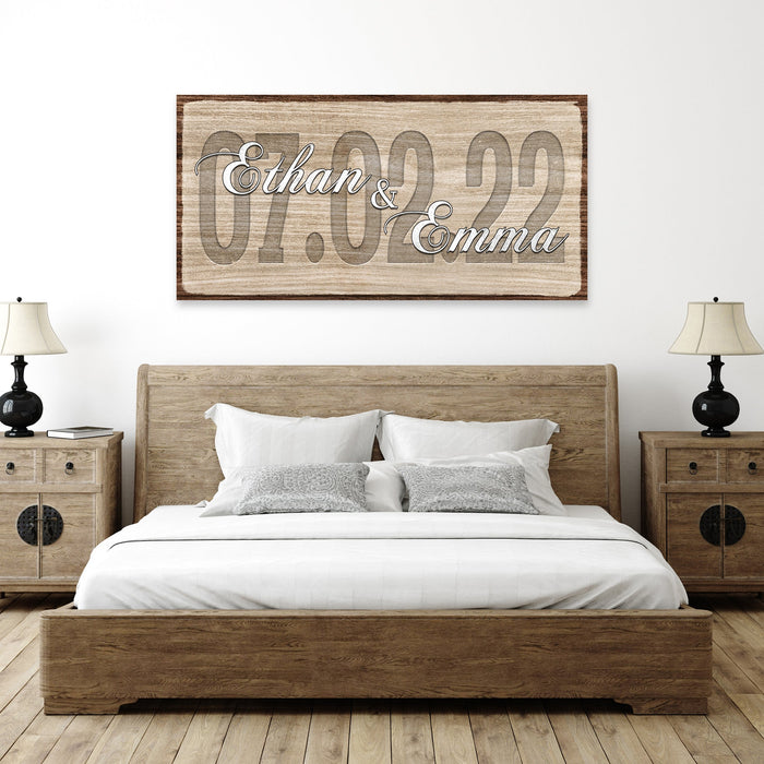 Couple Wedding Date Sign