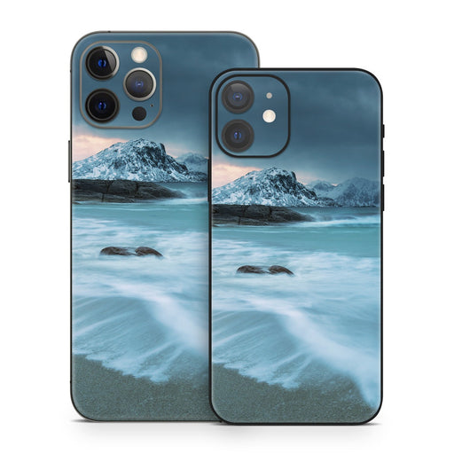 Arctic Ocean - Apple iPhone 12 Skin - eZthings USA WE SORT ALL THE CRAZIEST GADGETS, GIZMOS, TOYS & TECHNOLOGY, SO YOU DON'T HAVE TO.