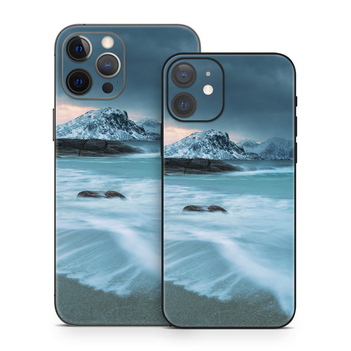 Arctic Ocean - Apple iPhone 12 Skin - eZthings USA WE SORT ALL THE CRAZIEST GADGETS, GIZMOS, TOYS & TECHNOLOGY, SO YOU DON'T HAVE TO.