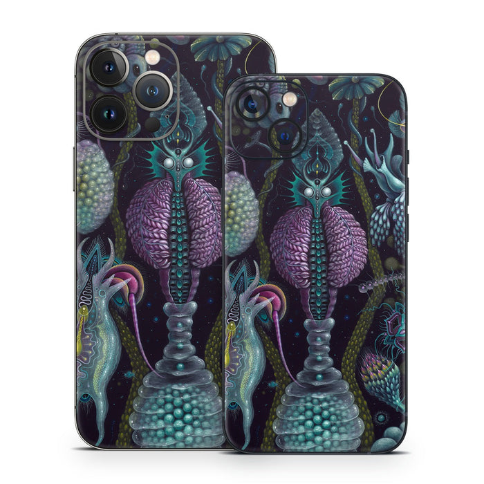Microverse - Apple iPhone 13 Skin