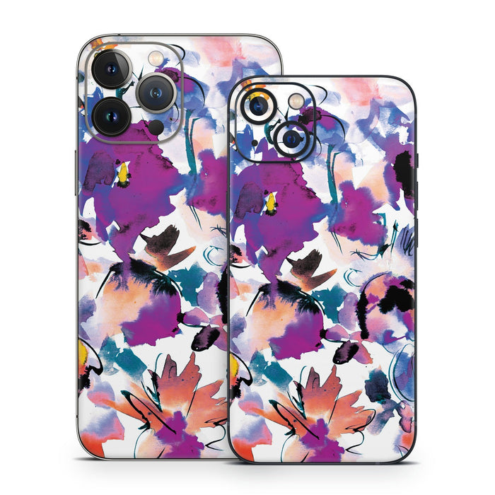 Sara - Apple iPhone 13 Skin