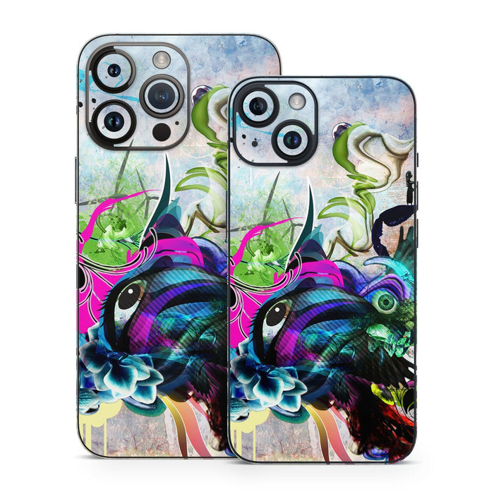 Streaming Eye - Apple iPhone 14 Skin - eZthings USA WE SORT ALL THE CRAZIEST GADGETS, GIZMOS, TOYS & TECHNOLOGY, SO YOU DON'T HAVE TO.