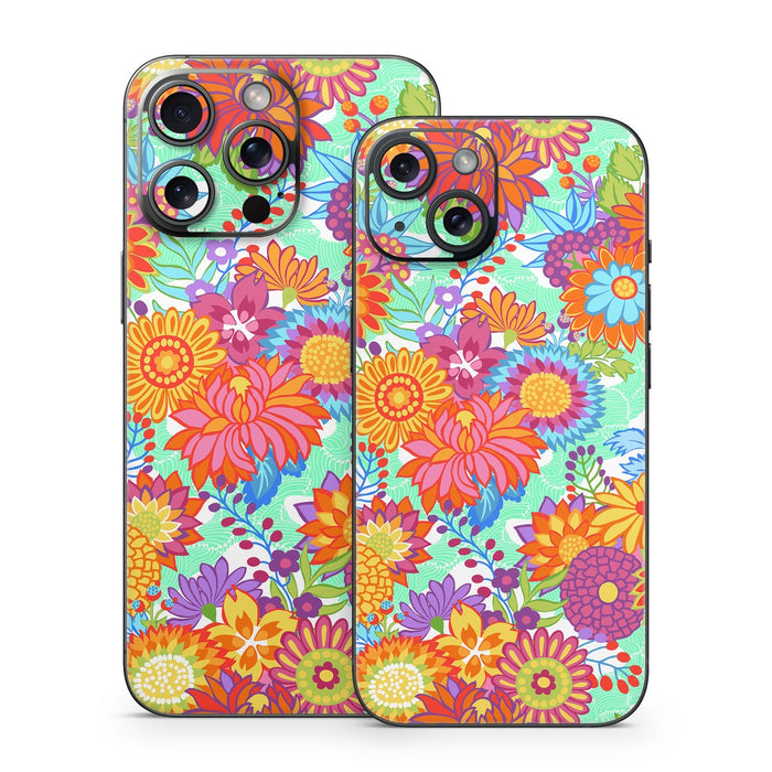 Jubilee Blooms - Apple iPhone 15 Skin - eZthings USA WE SORT ALL THE CRAZIEST GADGETS, GIZMOS, TOYS & TECHNOLOGY, SO YOU DON'T HAVE TO.