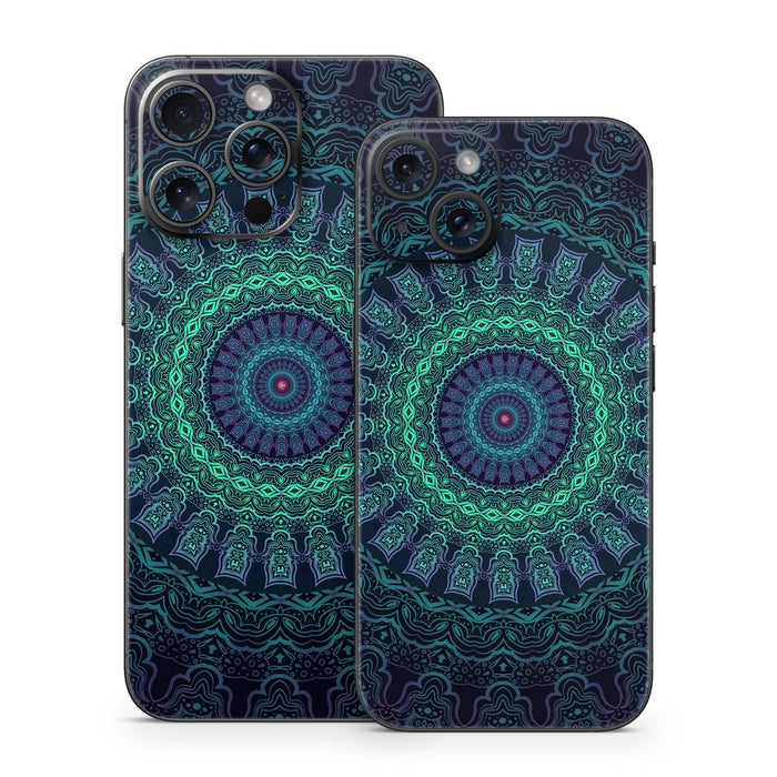 Set And Setting - Apple iPhone 15 Skin
