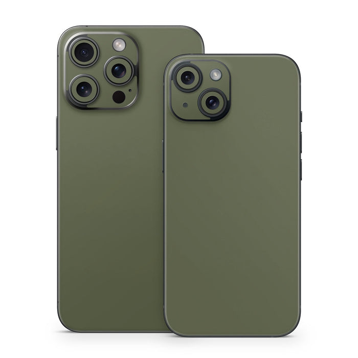Solid State Olive Drab - Apple iPhone 15 Skin - eZthings USA WE SORT ALL THE CRAZIEST GADGETS, GIZMOS, TOYS & TECHNOLOGY, SO YOU DON'T HAVE TO.