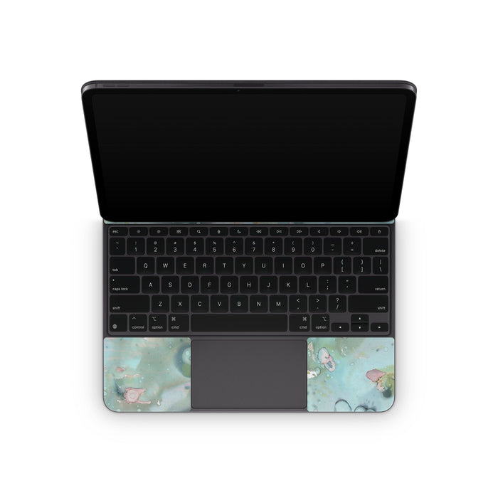 Organic In Blue - Apple Magic Keyboard for iPad Skin