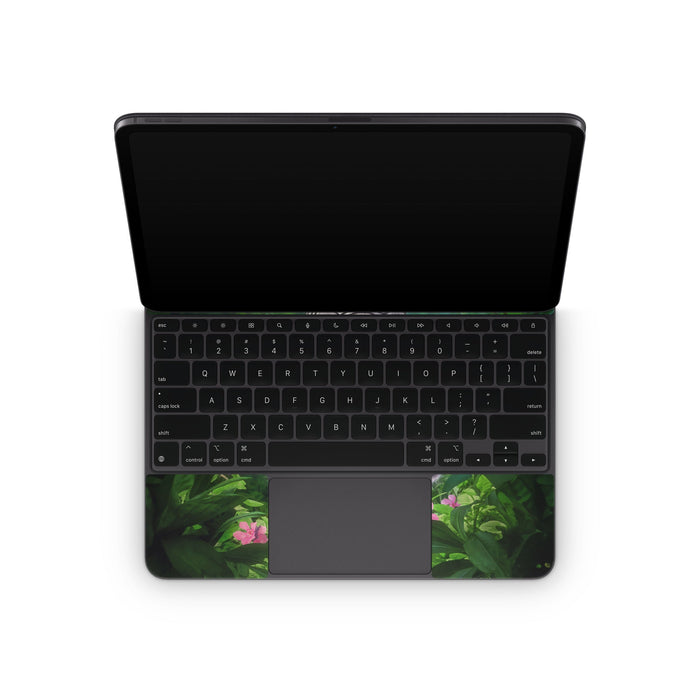 White Tigers - Apple Magic Keyboard for iPad Skin