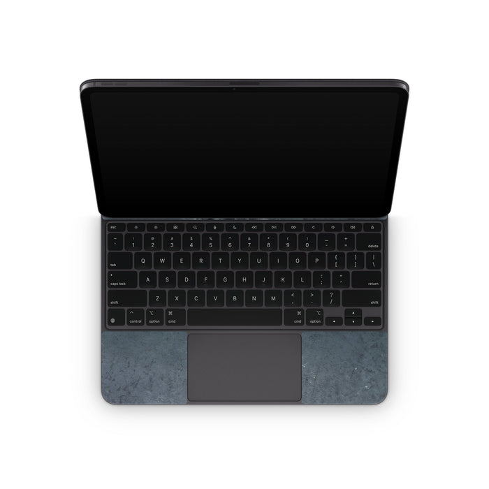 Wolf Reflection - Apple Magic Keyboard for iPad Skin