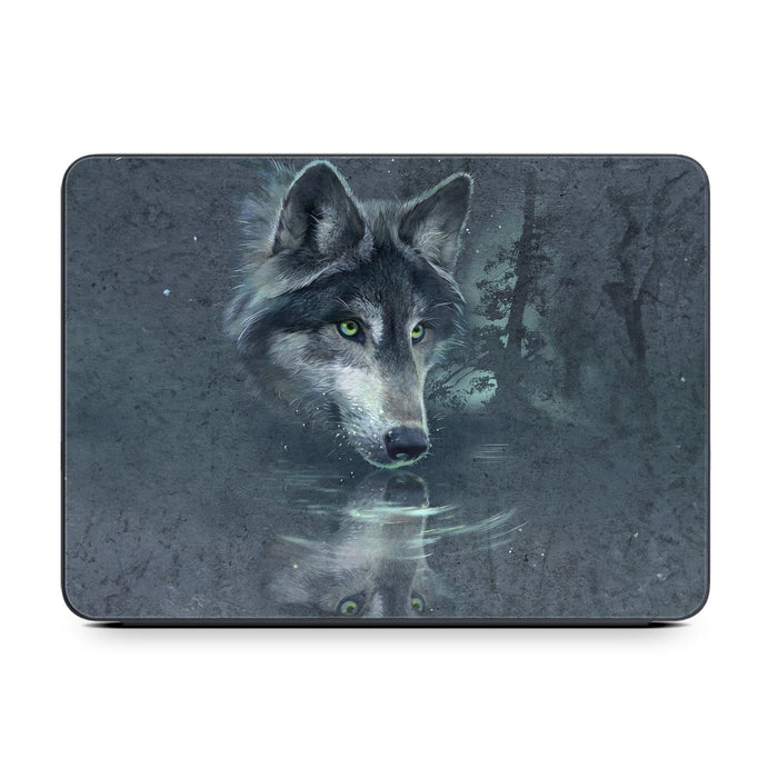Wolf Reflection - Apple Smart Keyboard Folio Skin - eZthings USA WE SORT ALL THE CRAZIEST GADGETS, GIZMOS, TOYS & TECHNOLOGY, SO YOU DON'T HAVE TO.
