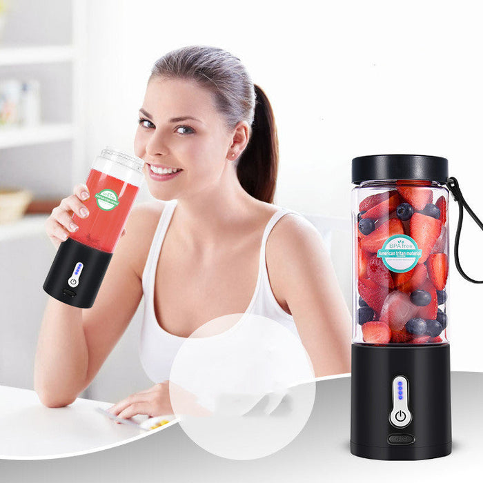 💪 Portable Hand‑Operated Juice Blender - eZthings USA WE SORT ALL THE CRAZIEST GADGETS, GIZMOS, TOYS & TECHNOLOGY, SO YOU DON'T HAVE TO.