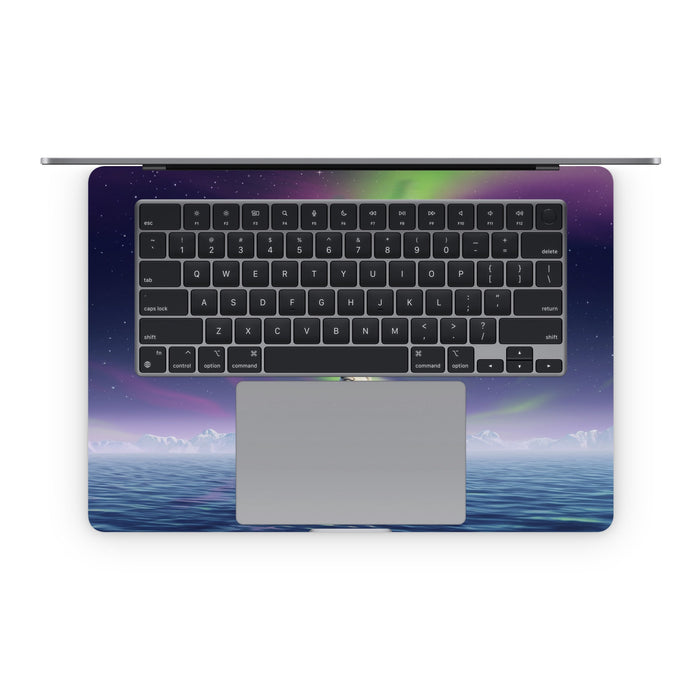 Arctic Kiss - Apple MacBook Skin