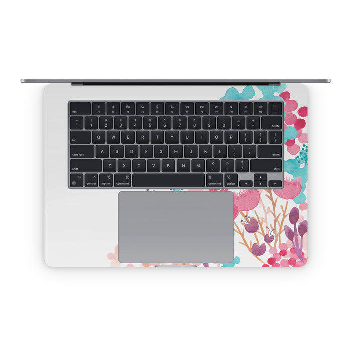 Blush Blossoms - Apple MacBook Skin - eZthings USA WE SORT ALL THE CRAZIEST GADGETS, GIZMOS, TOYS & TECHNOLOGY, SO YOU DON'T HAVE TO.