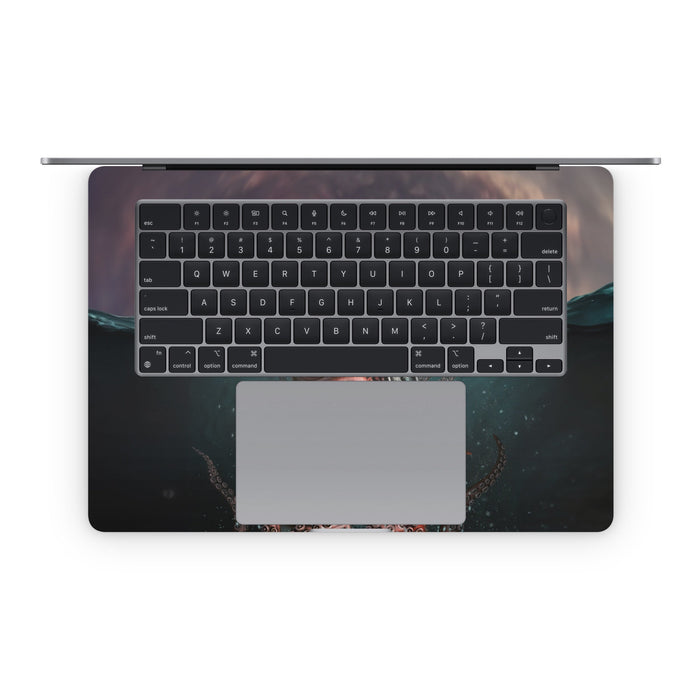 Kraken - Apple MacBook Skin - eZthings USA WE SORT ALL THE CRAZIEST GADGETS, GIZMOS, TOYS & TECHNOLOGY, SO YOU DON'T HAVE TO.