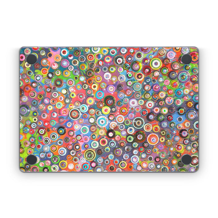 Round and Round - Apple MacBook Skin - eZthings USA WE SORT ALL THE CRAZIEST GADGETS, GIZMOS, TOYS & TECHNOLOGY, SO YOU DON'T HAVE TO.