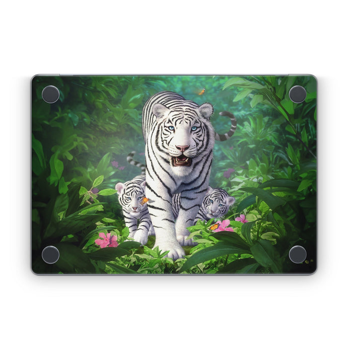 White Tigers - Apple MacBook Skin - eZthings USA WE SORT ALL THE CRAZIEST GADGETS, GIZMOS, TOYS & TECHNOLOGY, SO YOU DON'T HAVE TO.