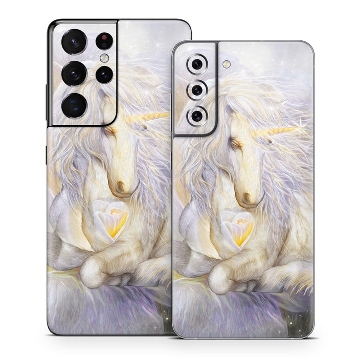 Heart Of Unicorn - Samsung Galaxy S21 Skin - eZthings USA WE SORT ALL THE CRAZIEST GADGETS, GIZMOS, TOYS & TECHNOLOGY, SO YOU DON'T HAVE TO.