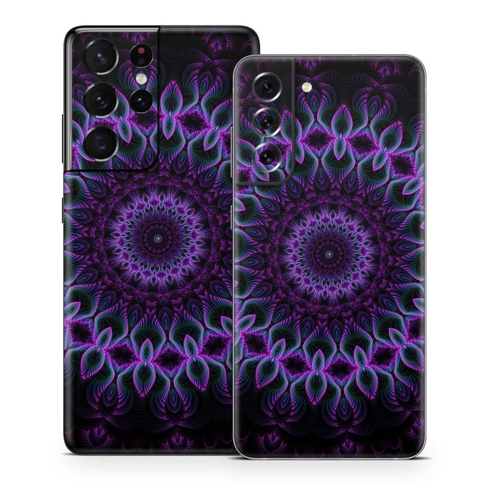 Silence In An Infinite Moment - Samsung Galaxy S21 Skin - eZthings USA WE SORT ALL THE CRAZIEST GADGETS, GIZMOS, TOYS & TECHNOLOGY, SO YOU DON'T HAVE TO.