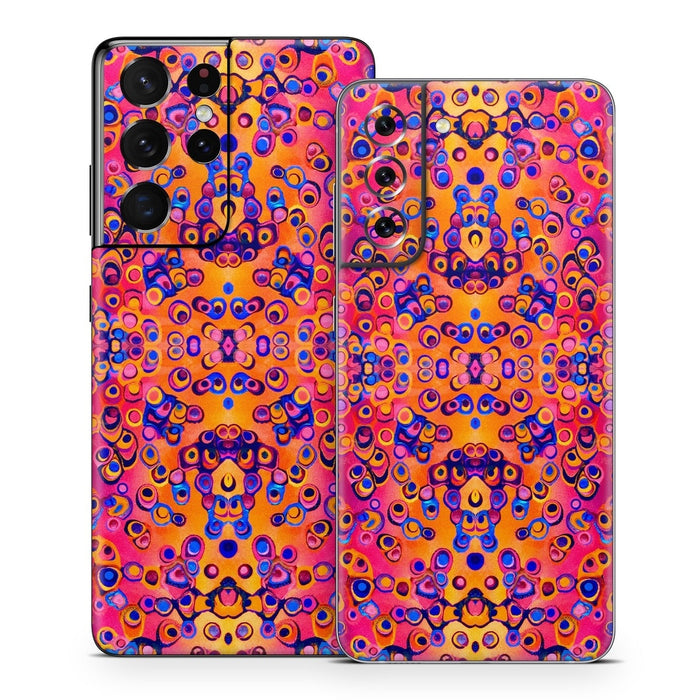 Moonlight Under the Sea - Samsung Galaxy S21 Skin - eZthings USA WE SORT ALL THE CRAZIEST GADGETS, GIZMOS, TOYS & TECHNOLOGY, SO YOU DON'T HAVE TO.