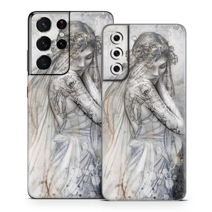 Scythe Bride - Samsung Galaxy S21 Skin - eZthings USA WE SORT ALL THE CRAZIEST GADGETS, GIZMOS, TOYS & TECHNOLOGY, SO YOU DON'T HAVE TO.