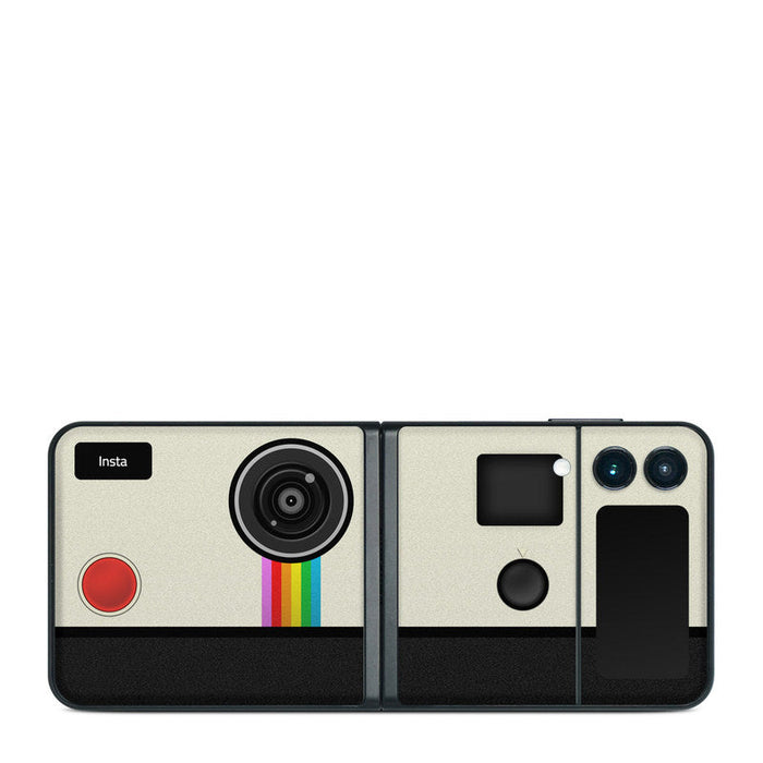 Insta - Samsung Galaxy Z Flip 3 Skin - eZthings USA WE SORT ALL THE CRAZIEST GADGETS, GIZMOS, TOYS & TECHNOLOGY, SO YOU DON'T HAVE TO.