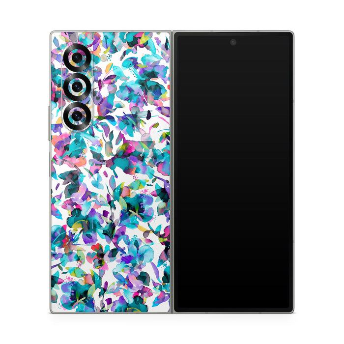 Aquatic Flowers - Samsung Galaxy Z Fold6 Skin - eZthings USA WE SORT ALL THE CRAZIEST GADGETS, GIZMOS, TOYS & TECHNOLOGY, SO YOU DON'T HAVE TO.