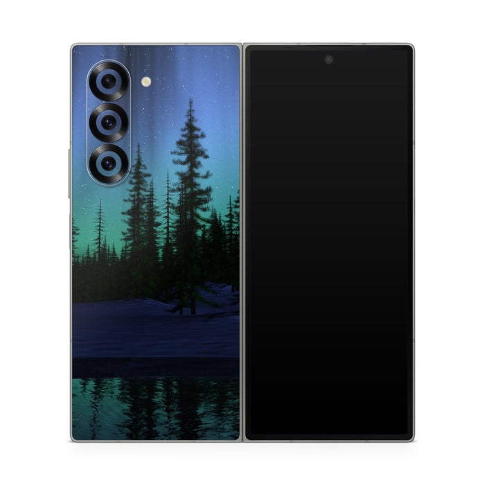 Aurora - Samsung Galaxy Z Fold6 Skin - eZthings USA WE SORT ALL THE CRAZIEST GADGETS, GIZMOS, TOYS & TECHNOLOGY, SO YOU DON'T HAVE TO.